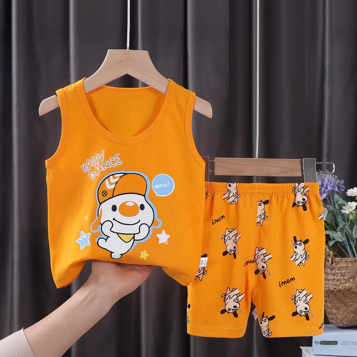 Baby & Kids Printed T-shirt & Pant set (3M-7yrs)