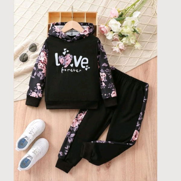 Baby & Kids Winter Printed Joggers & Hoddie Set (3M-8yrs) { with out Shoes}